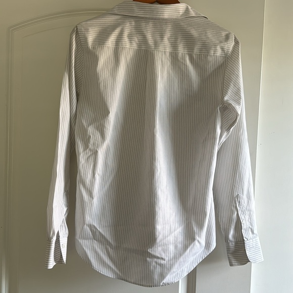 Women’s Brooks Brothers classic fit collar and cuff button down. White striped - Picture 2 of 7